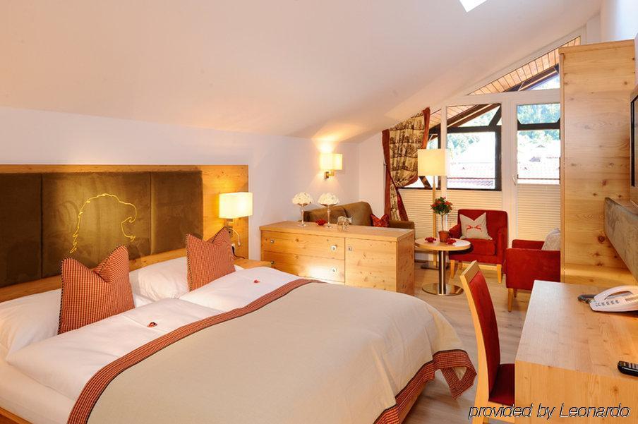 Hotel Goldener Adler Wattens Chambre photo